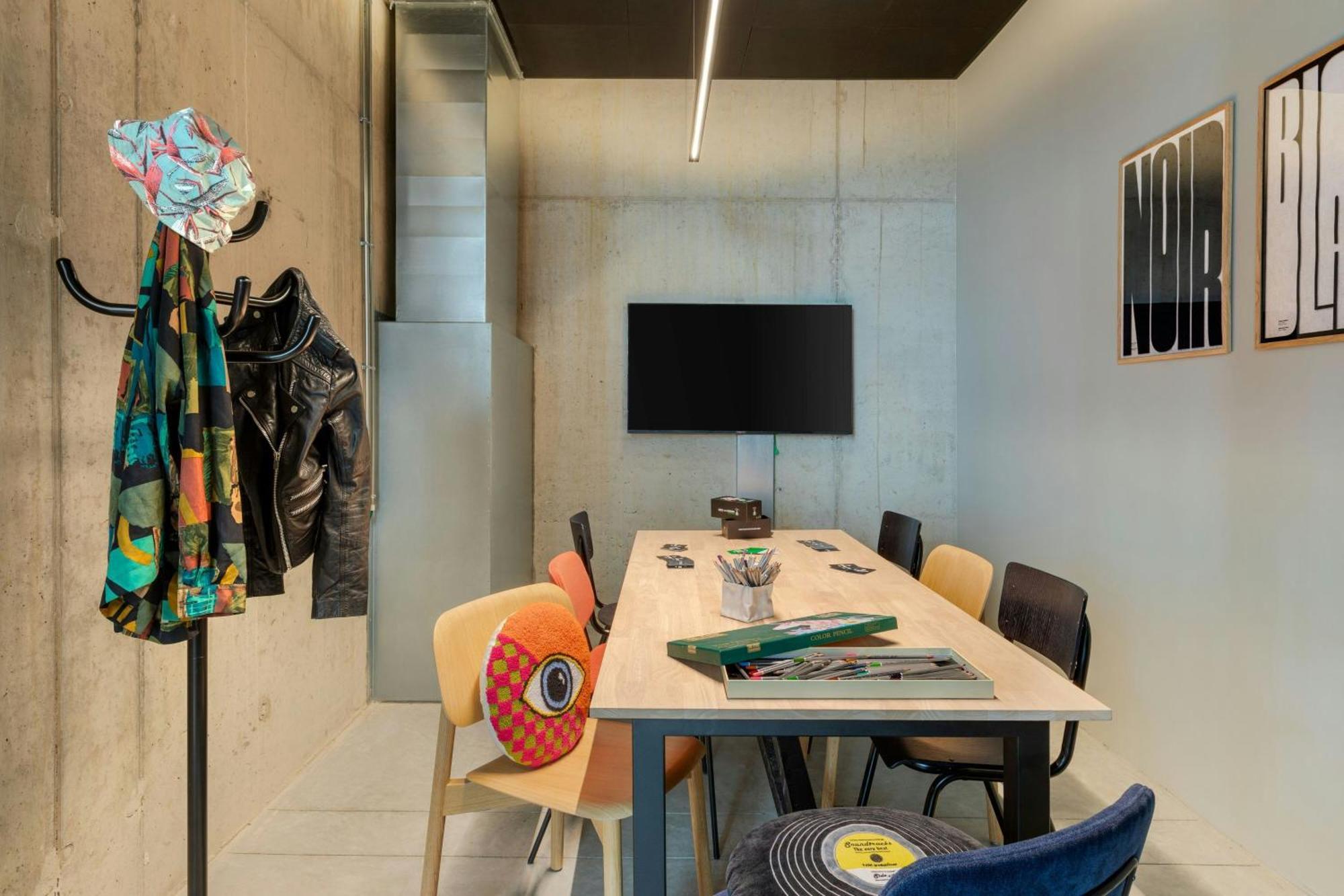Hotel Moxy Antwerpen Exterior foto